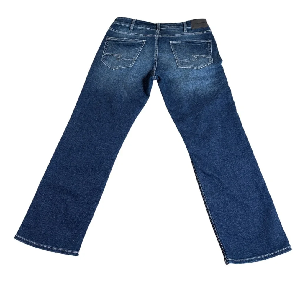 Silver Jeans product pair